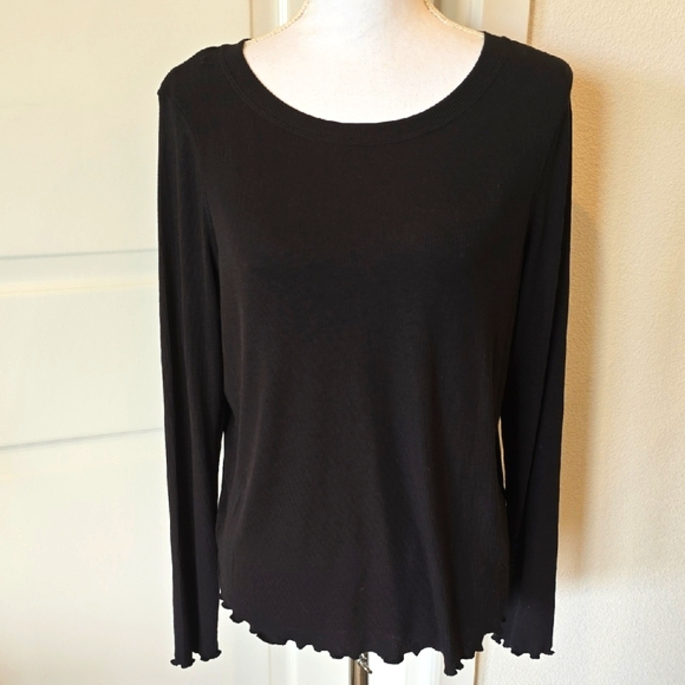JoyLab Black Fitted Ribbed Blouse